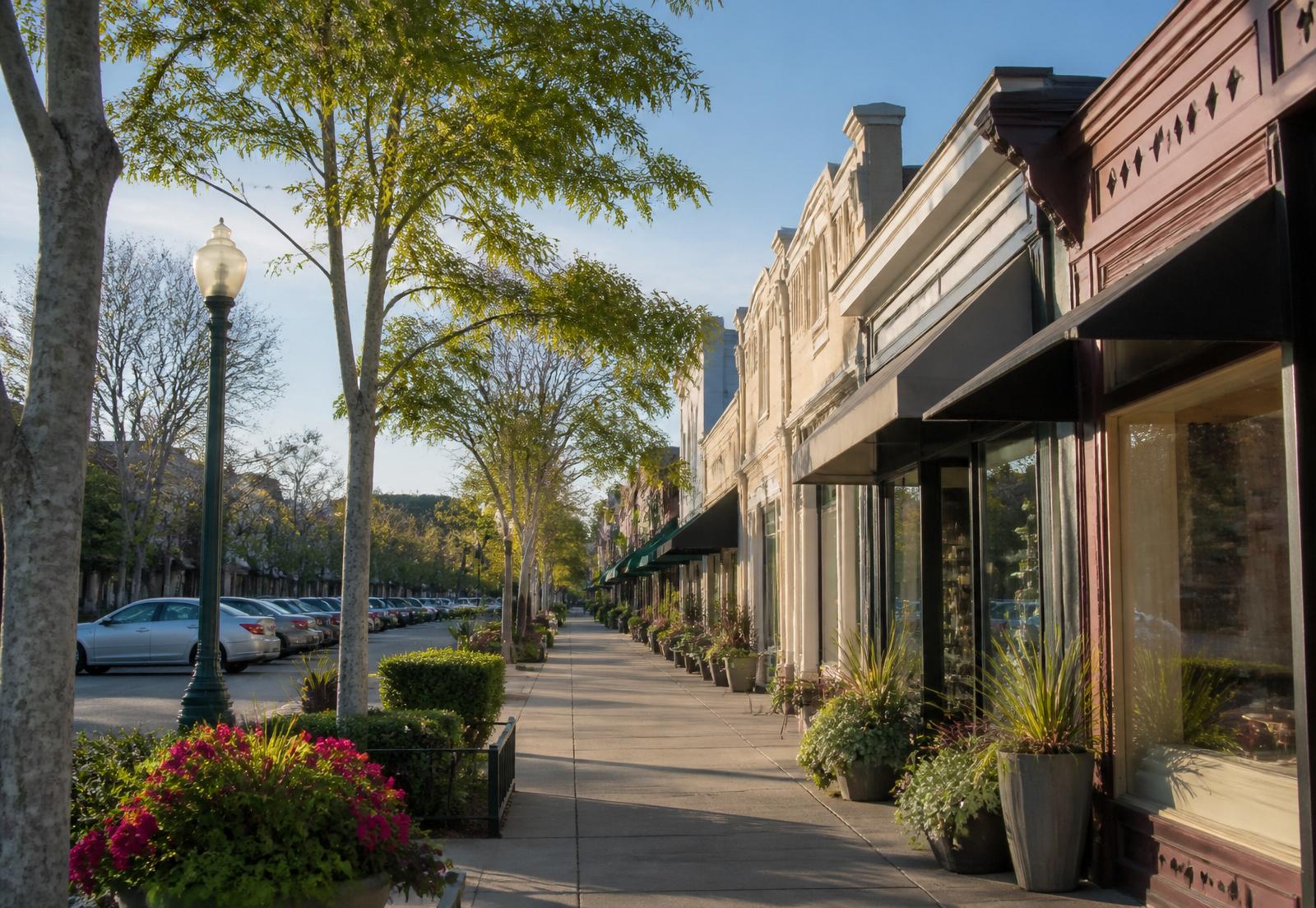Downtown Los Altos storefronts on a sunny Peninsula morning